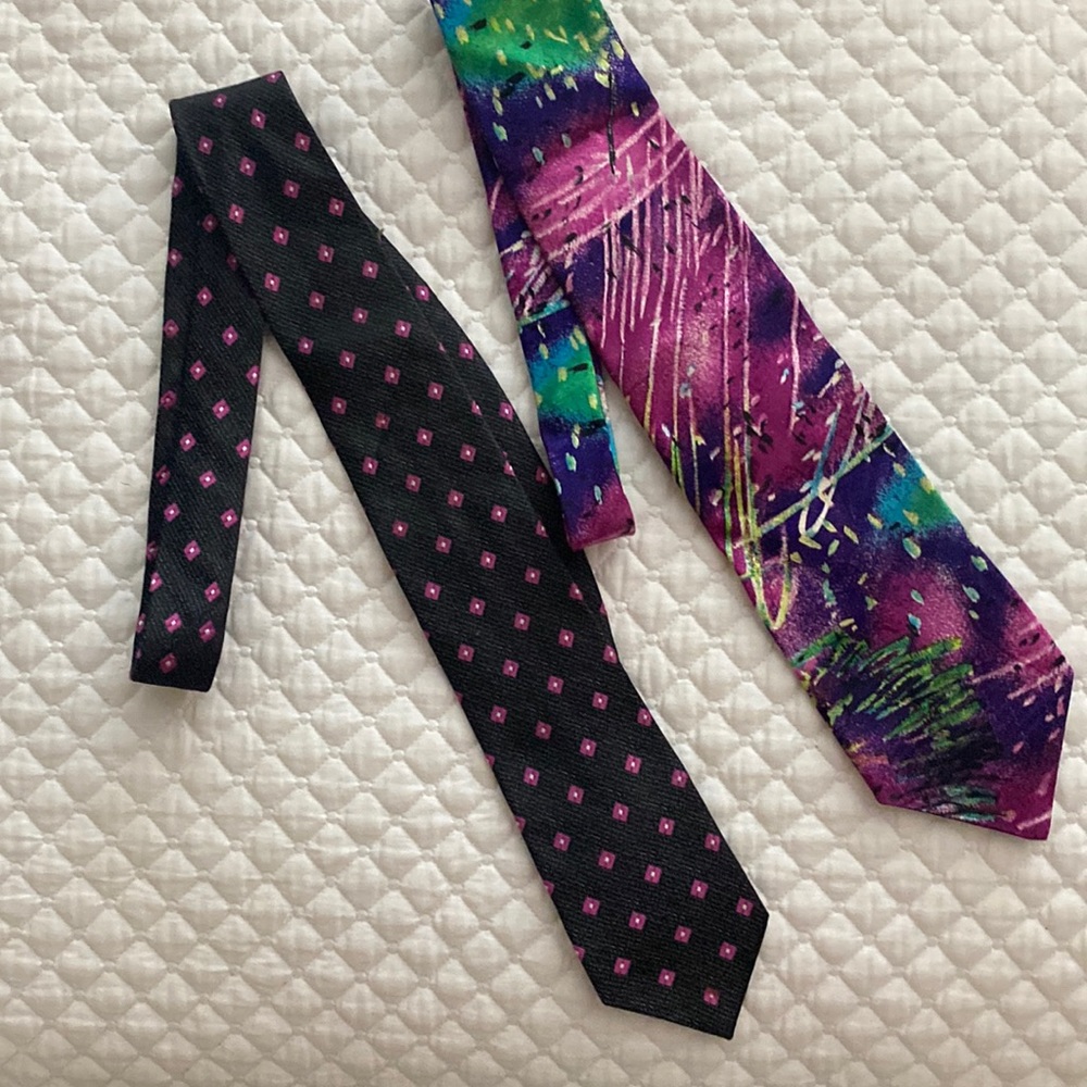 Two Beautiful 100% Silk Ties Egara and Signore!! in very good preowned condition - Picture 1 of 6